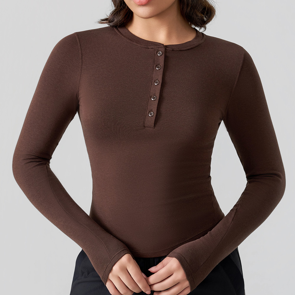 Top deportivo de manga larga Henley acanalado